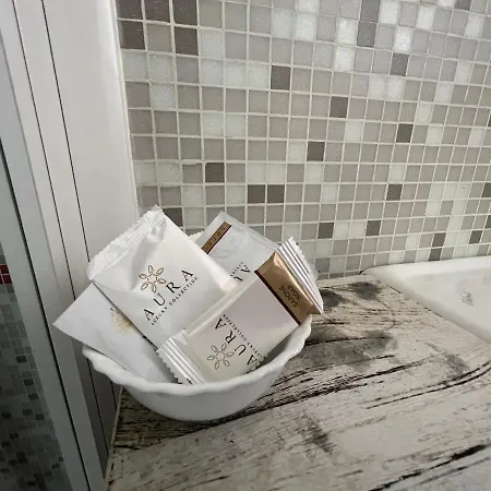 Silenzioso Loft A Due Passi Dal Viale Apartment *