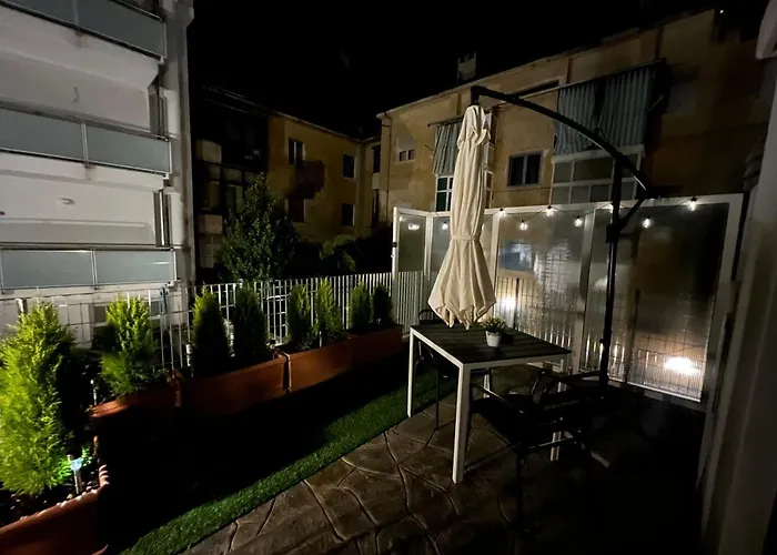Silenzioso Loft A Due Passi Dal Viale Apartment *